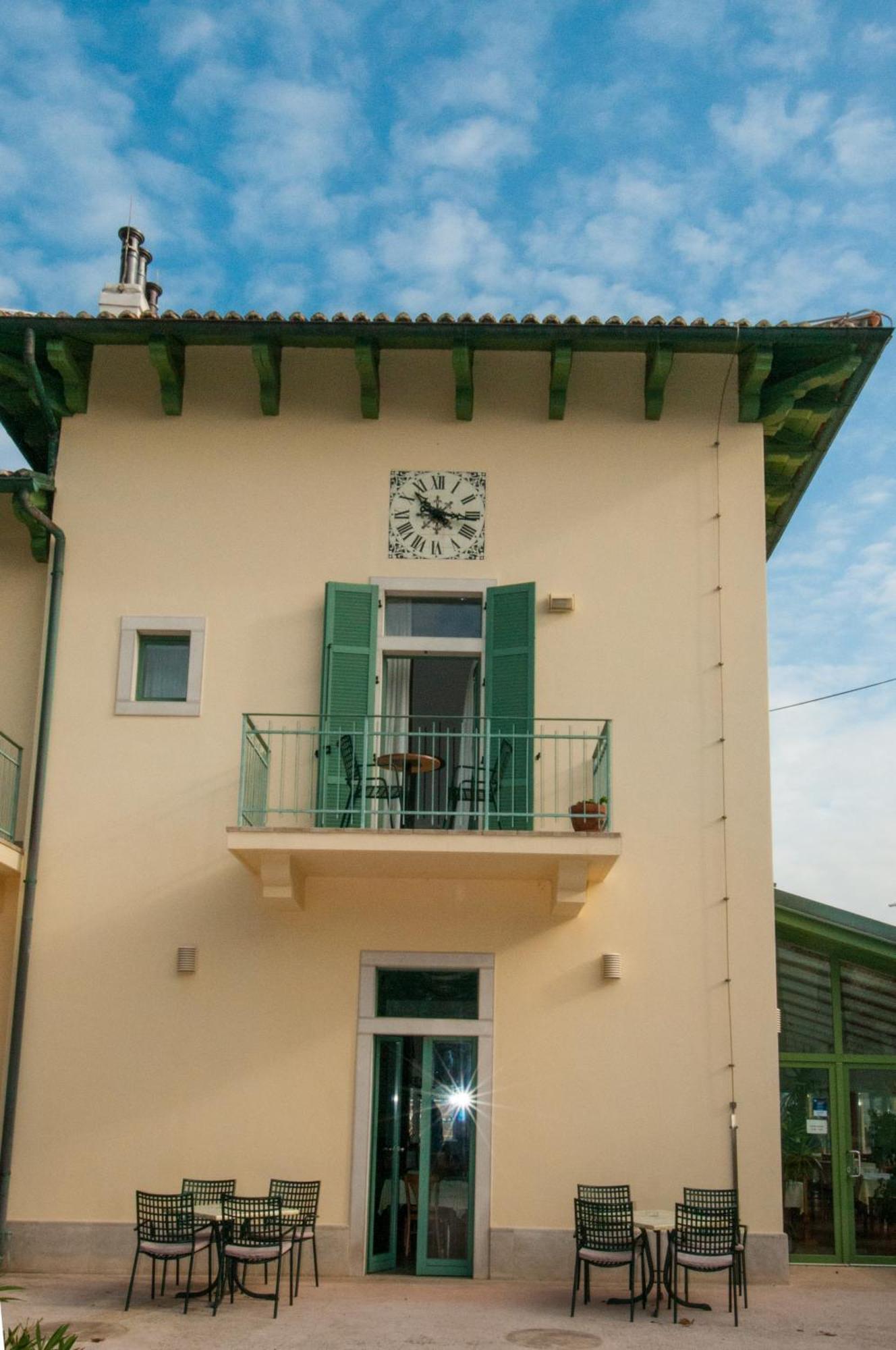 Hotel Televrin Nerezine Exterior photo